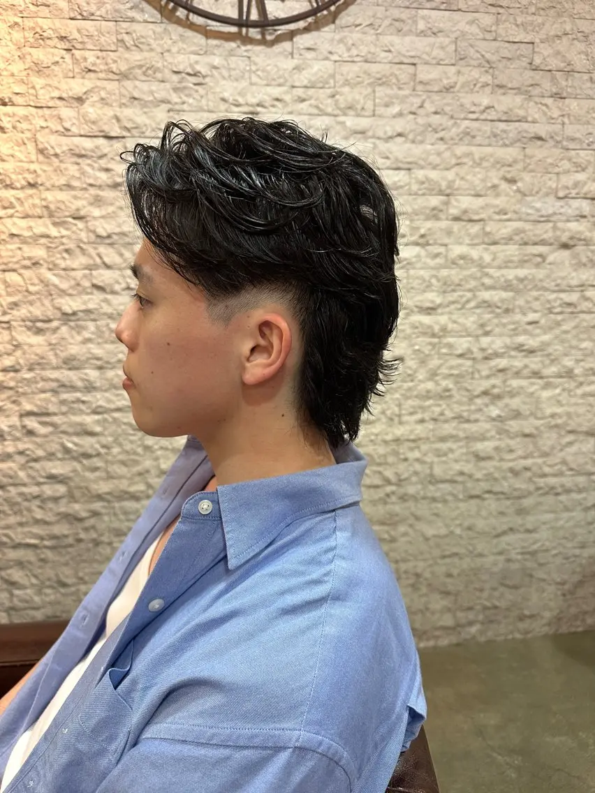 ショート パーマ メンズ 濱中 一翔のヘアスタイル