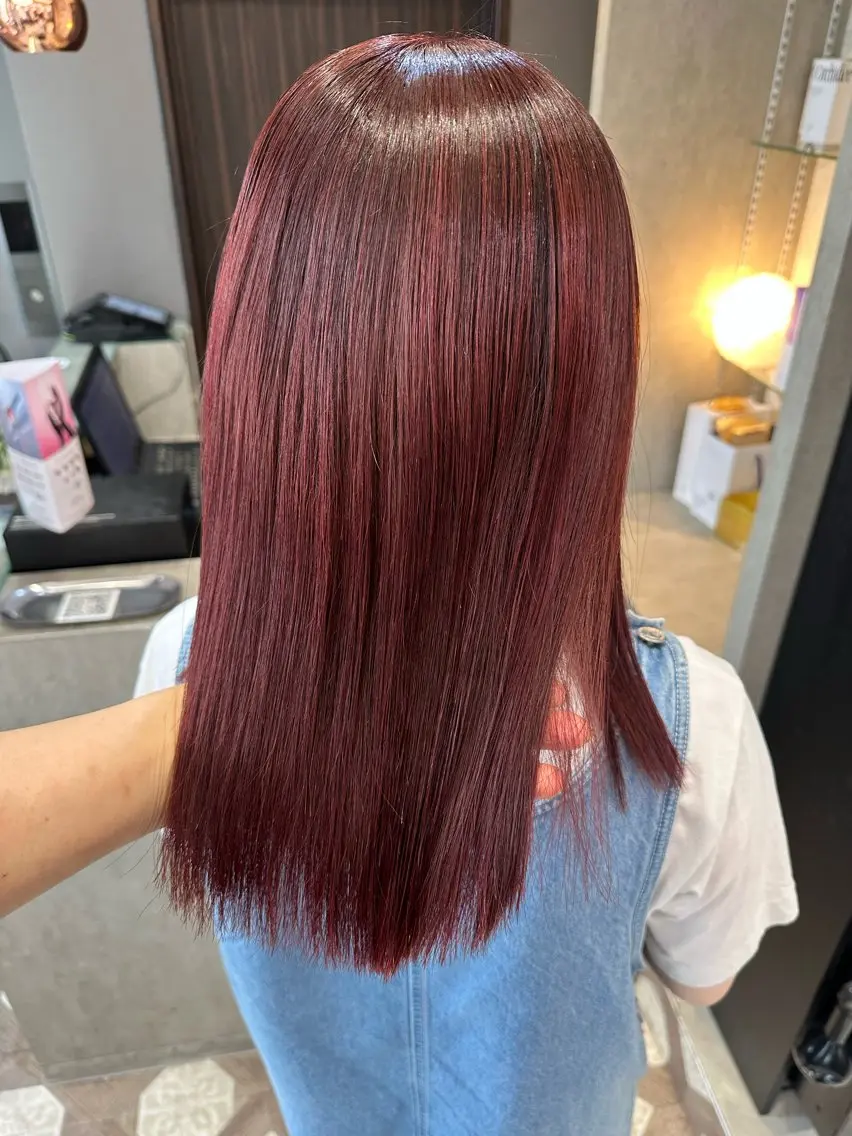 ミディアム カラー ブリーチ ケアブリーチ 透明感カラー ハイトーンカラー オレンジ カット ヘアカラー トリートメント 天神暖色カラー レイヤー・髪質改善のヘアスタイル