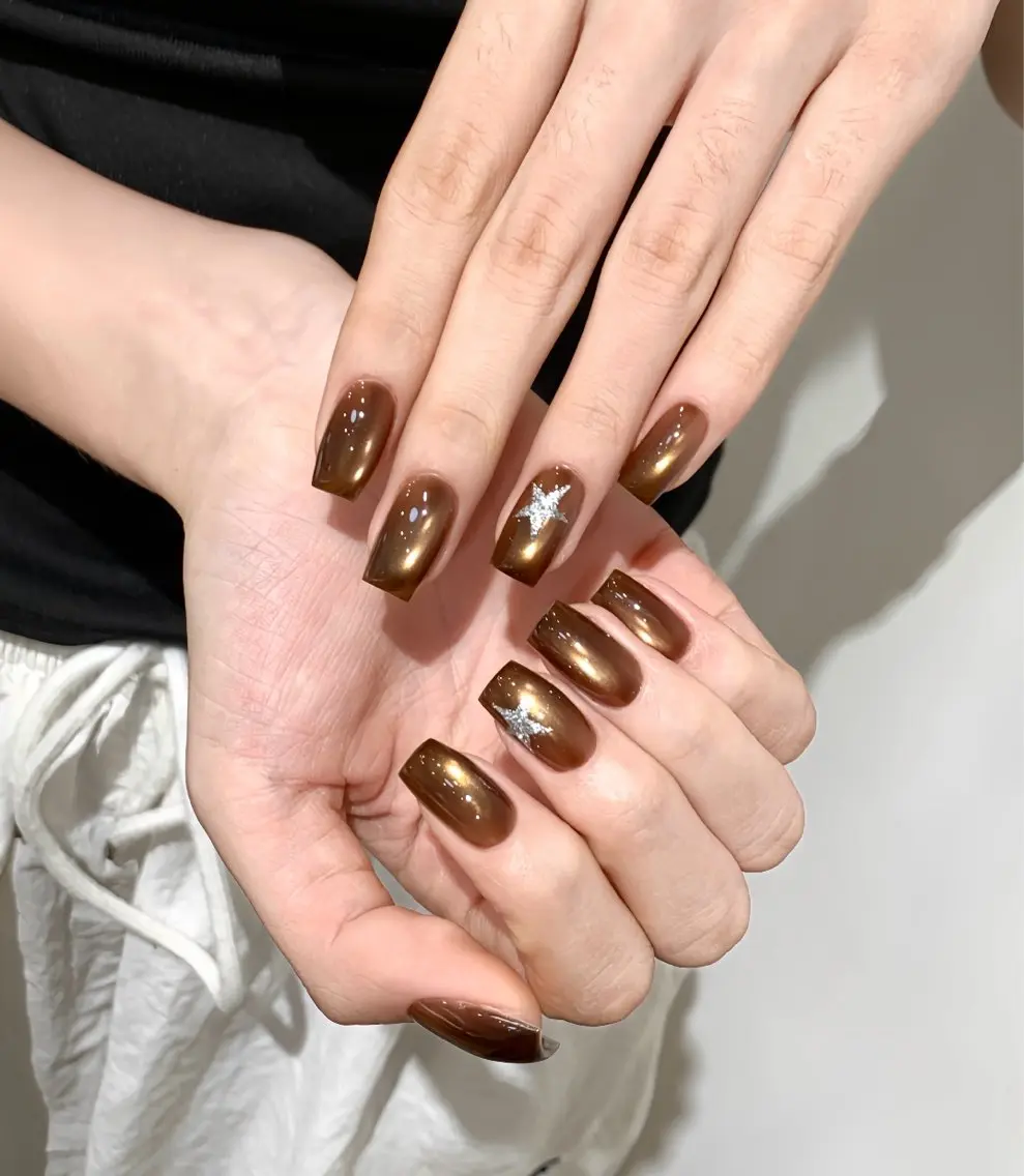 ネイル アートネイル チークネイル 長さ出し フラッシュネイル キラキラネイル ハンドネイル ハンドケア For you. Nail Salonのネイルデザイン