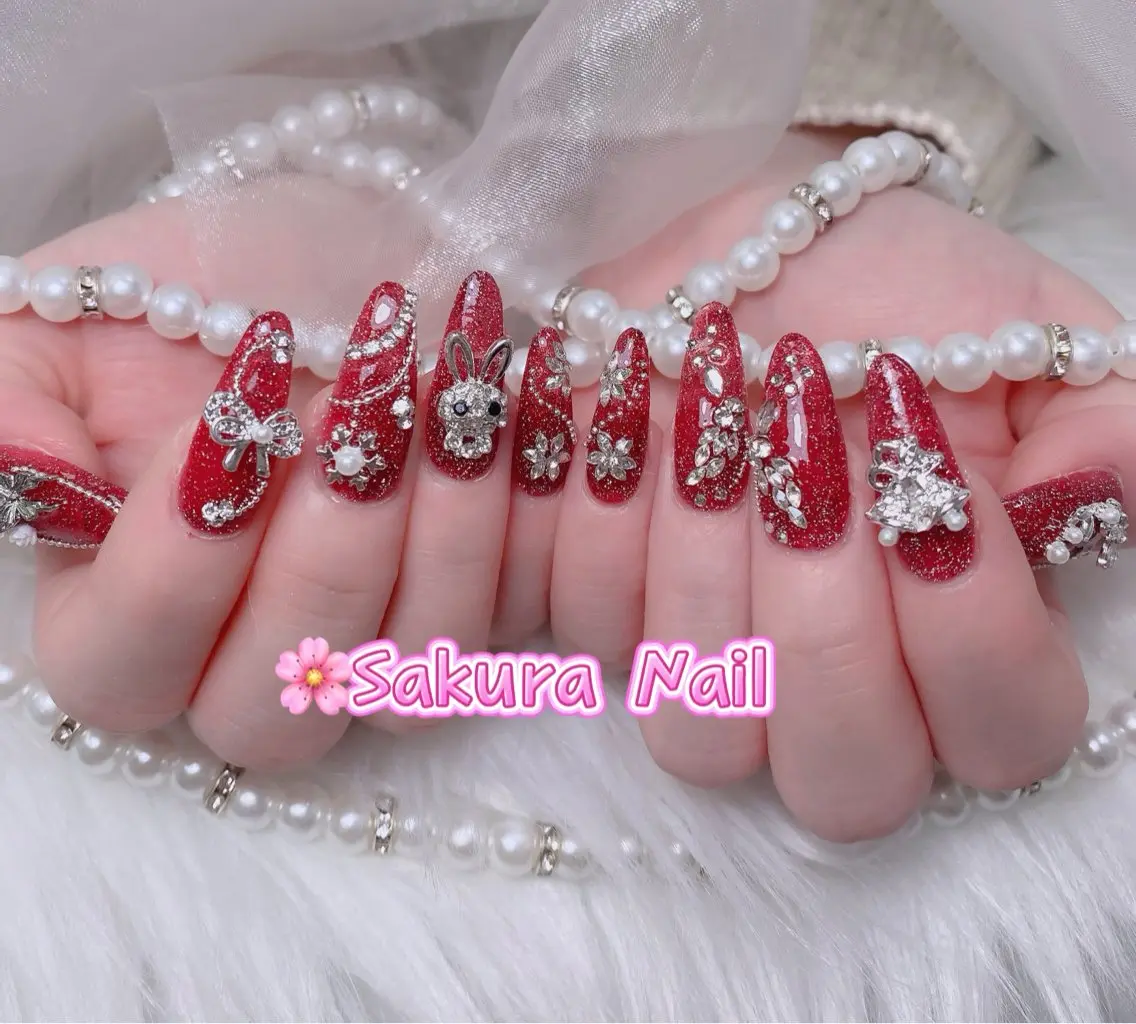 ネイル アートネイル オーロラネイル ボルドー チークネイル フレンチネイル ハンドネイル Sakura Nail Salonのネイルデザイン