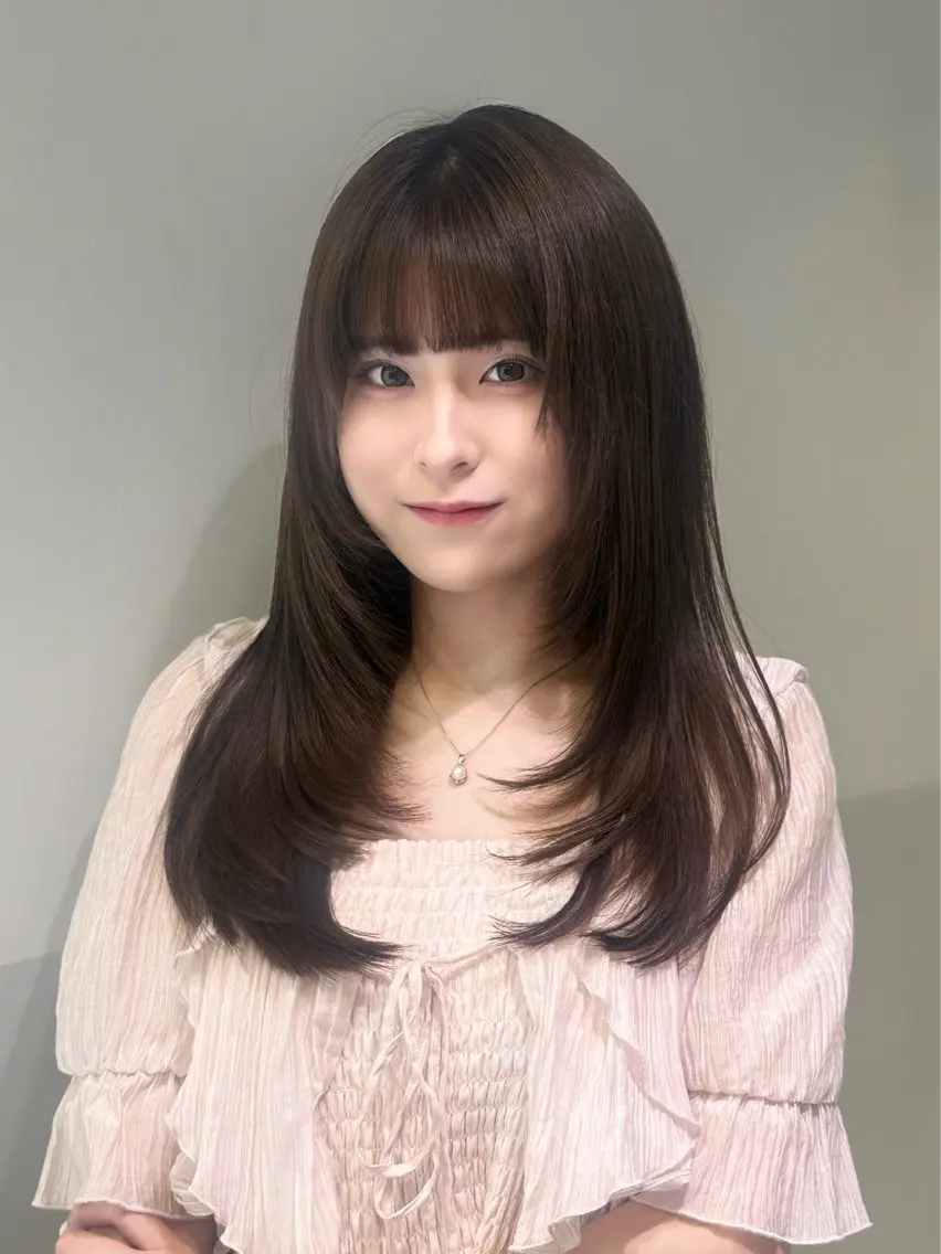 ロング 女性のための美容師/ 下北沢/ヨシダモモカのヘアスタイル