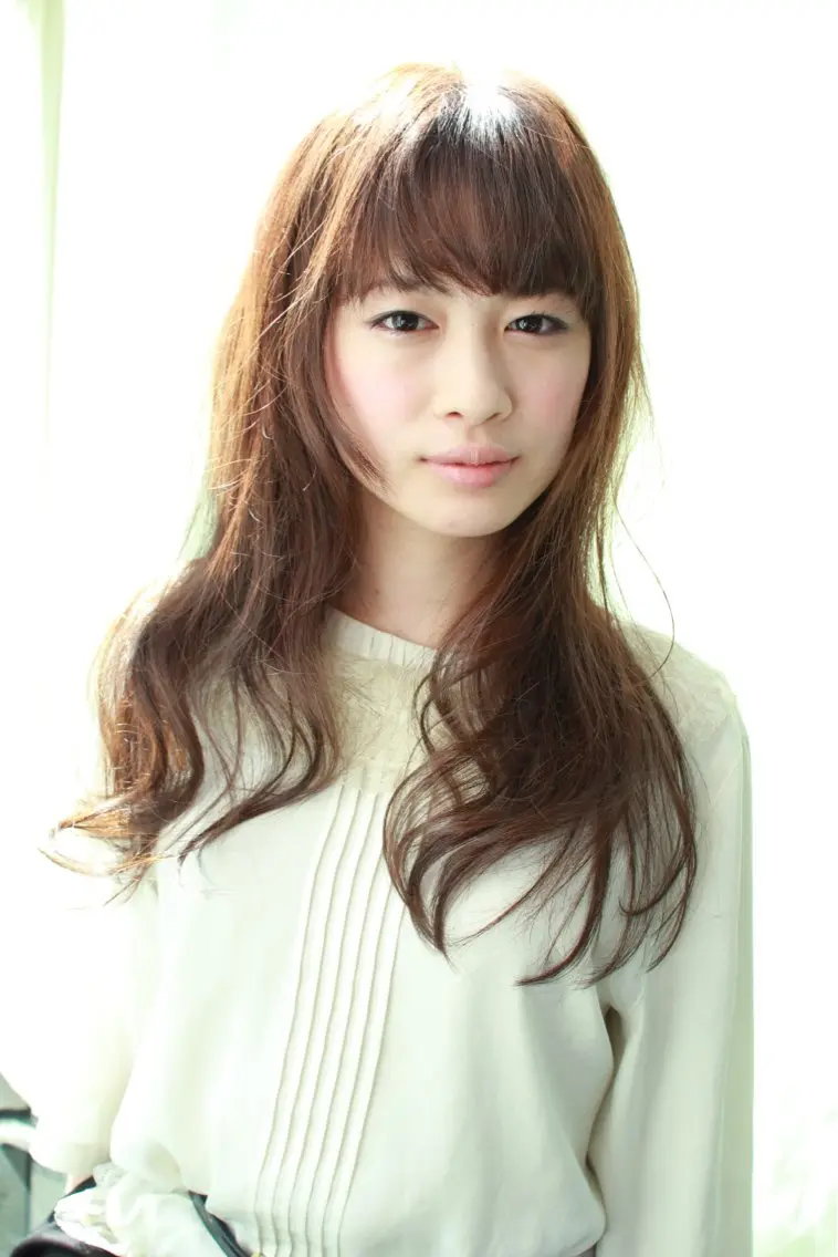ミディアム ハイライト 髪質改善 小顔カット Endearing 銀座/レイヤーカットのヘアスタイル