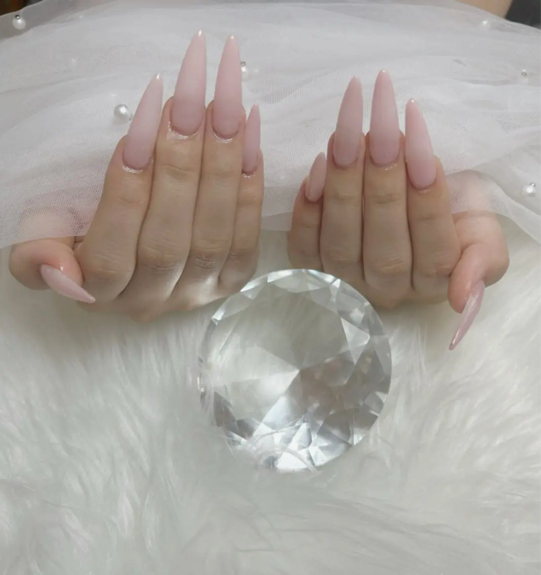 ネイル 長さ出し ワンカラーネイル Luxe nailのネイルデザイン