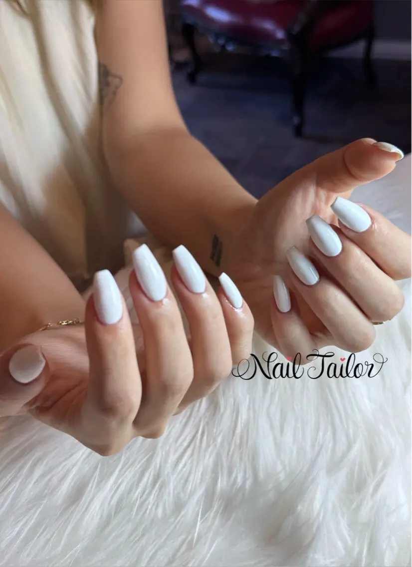 ネイル 夏ネイル ホワイト ハンドネイル NailTailor ネイルテイラーのネイルデザイン
