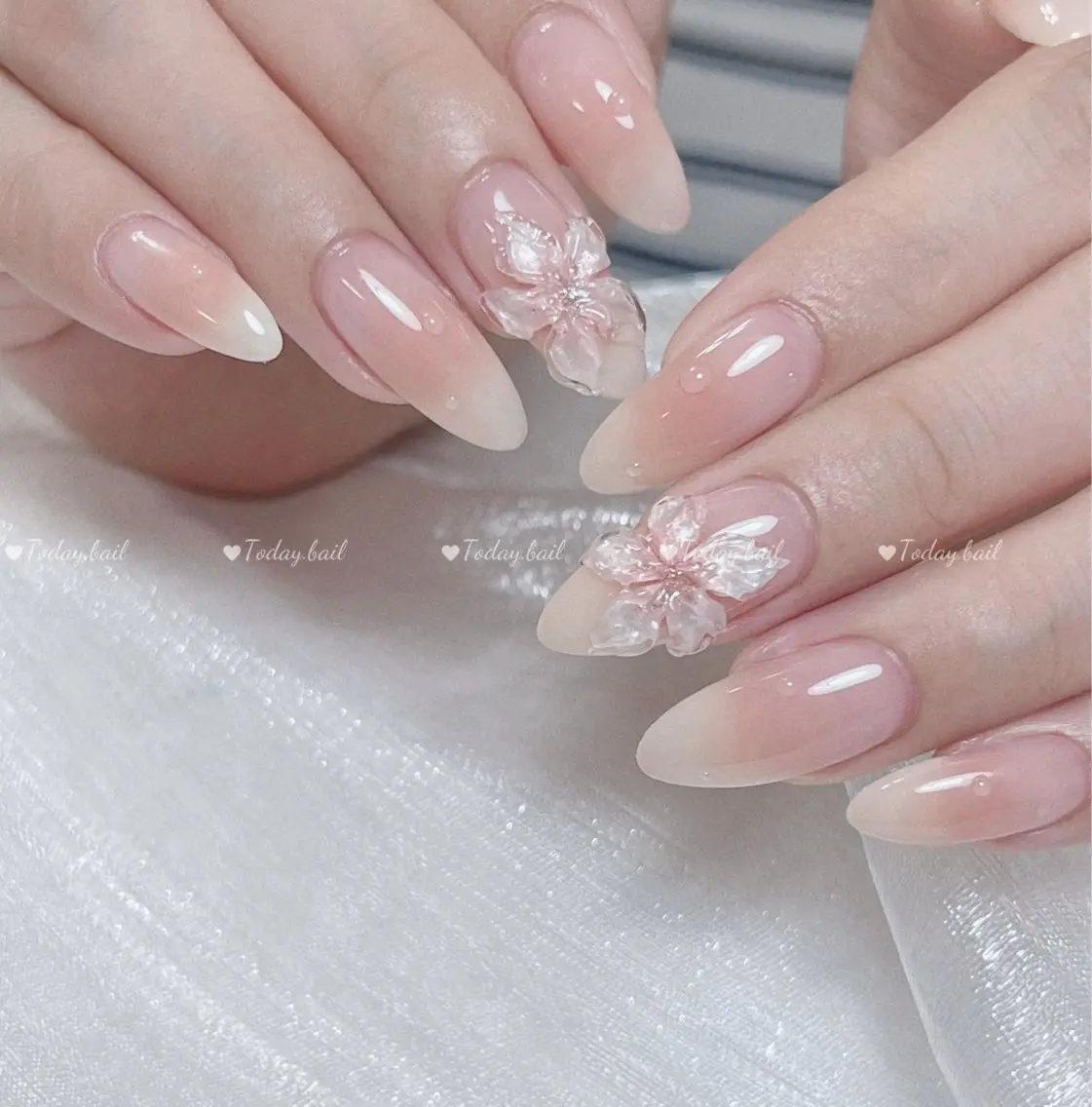 ネイル ハンドネイル 🎀Today nail💅のネイルデザイン