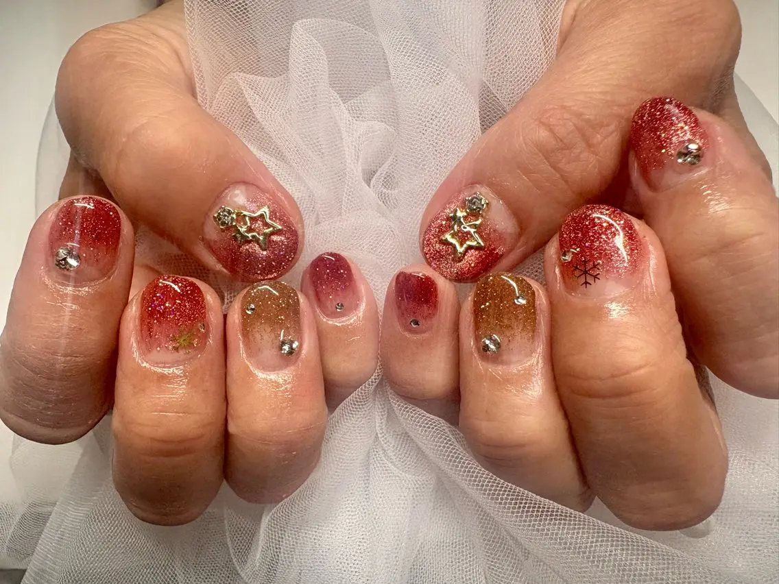ネイル グラデーション マグネットネイル 新宿マグネット Mii Nailのネイルデザイン