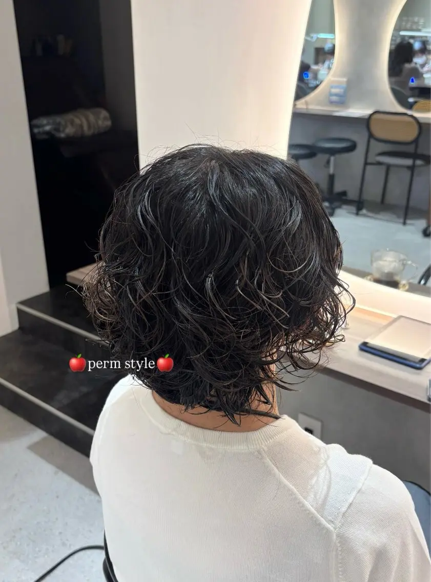 ショート パーマ 🍒みしろ ほたる🍒のヘアスタイル