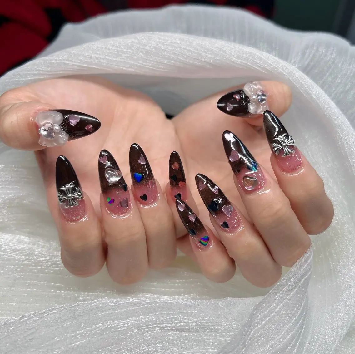 ネイル アートネイル オーロラネイル チークネイル 長さ出し フットネイル Chan nailsのネイルデザイン