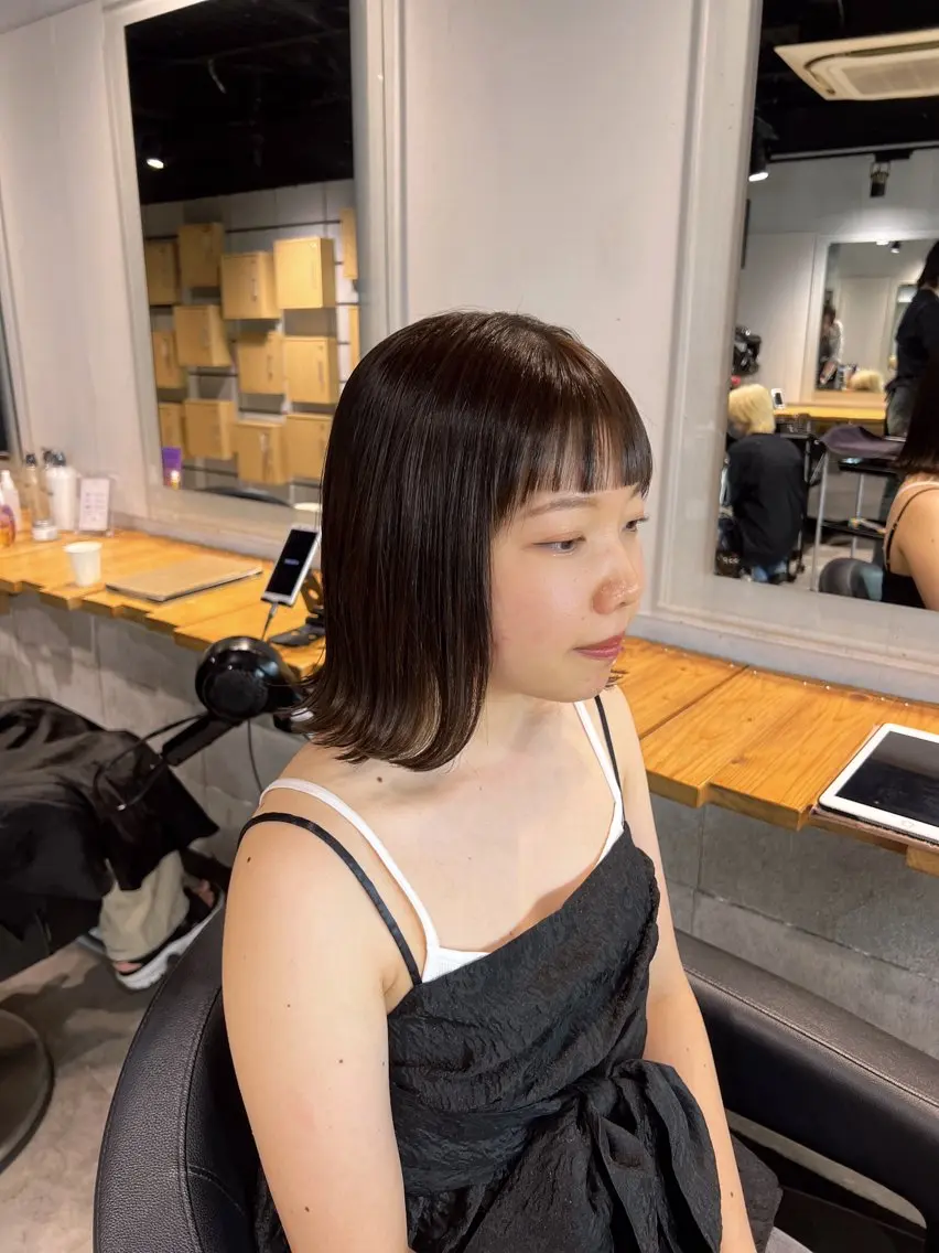 ミディアム カラー カット ヘアカラー NANAMI🩵 大人可愛い韓国ヘアのヘアスタイル