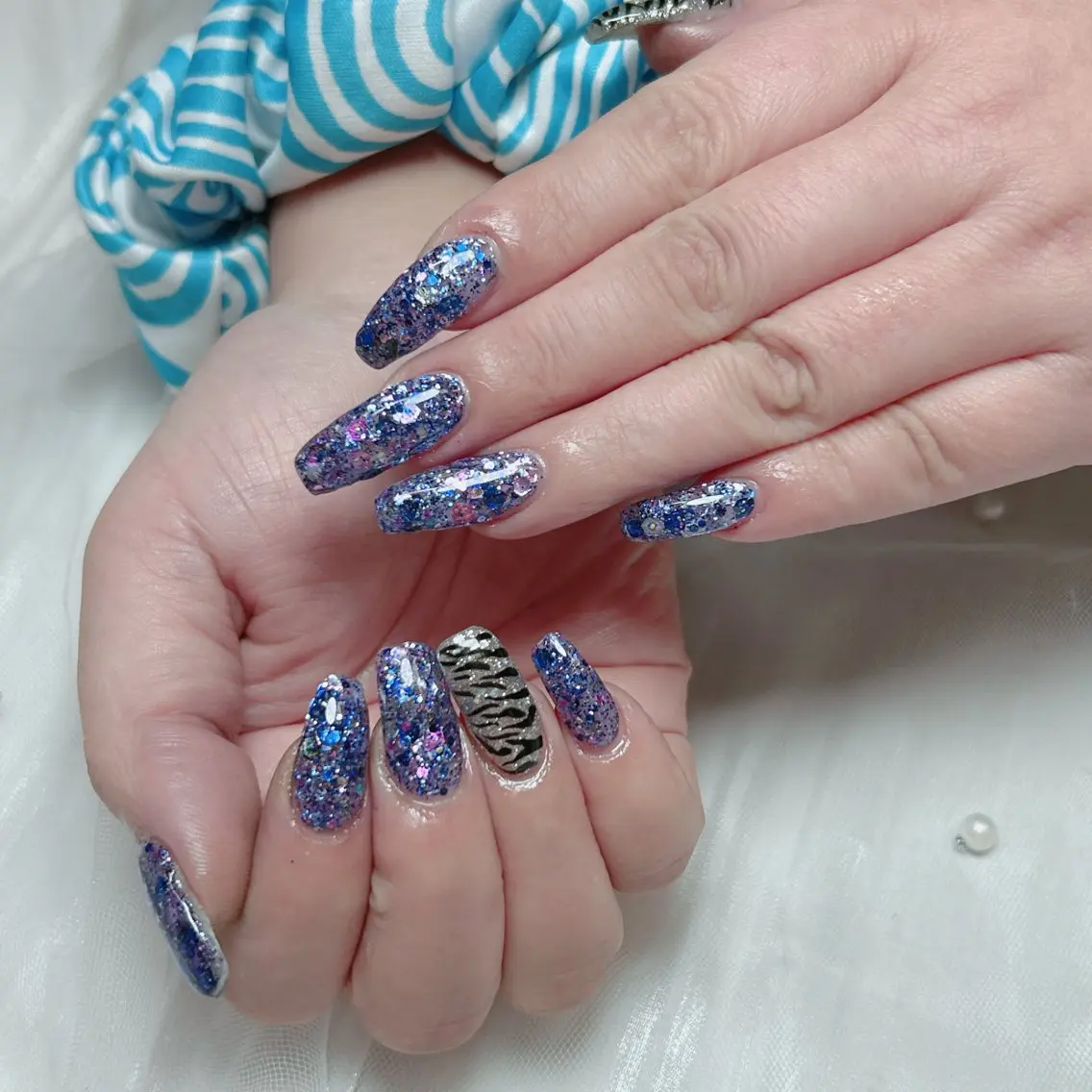 ネイル キラキラネイル ロングネイル 春ネイル ハンドネイル Cute Tips nailのネイルデザイン