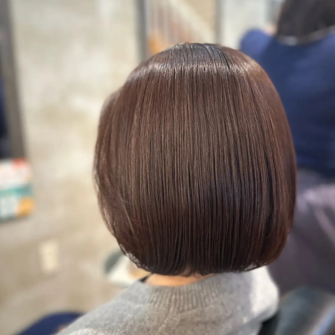 ショート ヘアカラー 辻 里奈のヘアスタイル