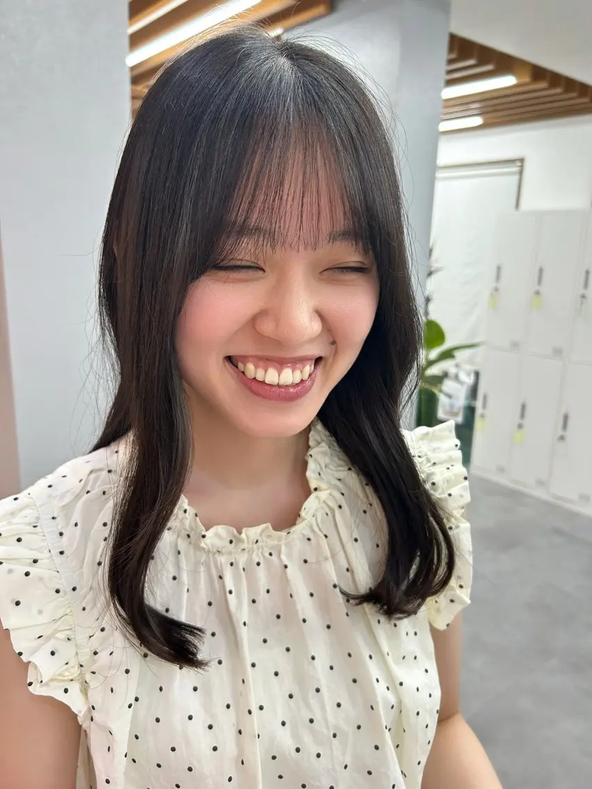 セミロング カット ヘアカラー トリートメント 田村 雪華のヘアスタイル