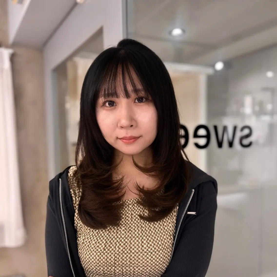 ミディアム レイヤーカット カット Mizuki🩵韓国 風レイヤー/艶カラーのヘアスタイル