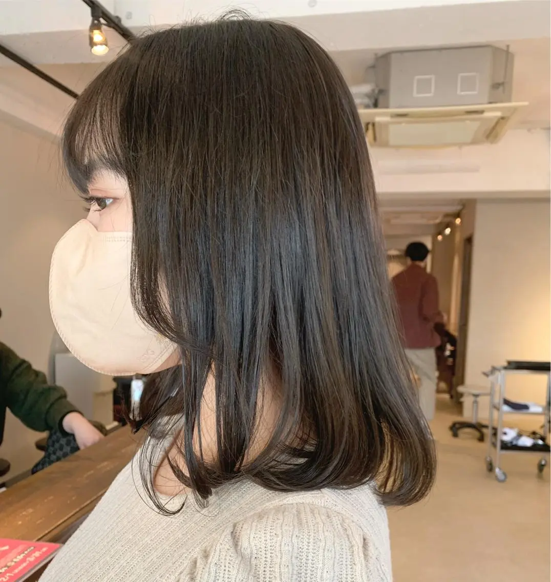 ミディアム カラー 透明感/オリーブ/ グレージュ/YUKAのヘアスタイル