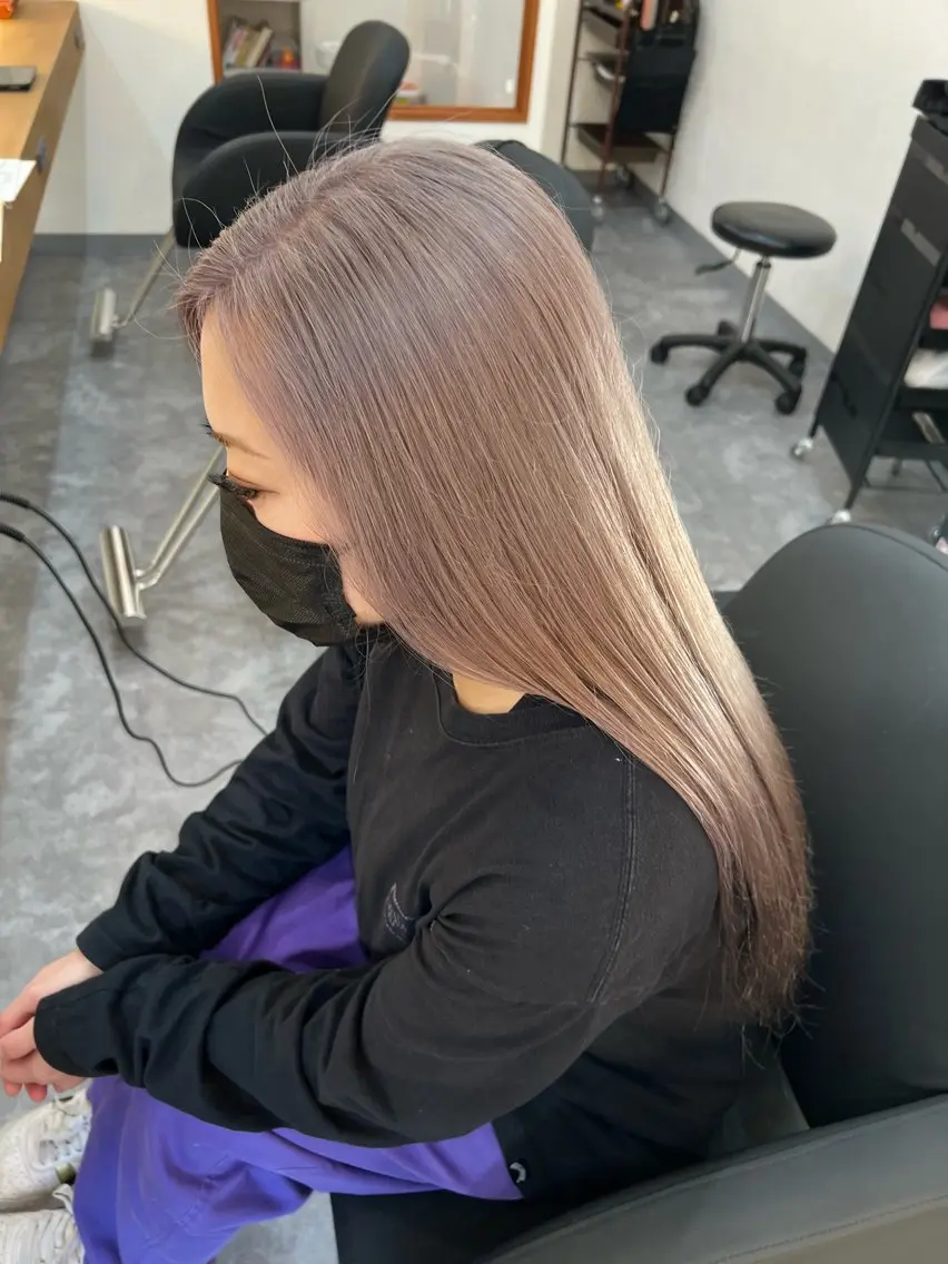ロング カラー ショートボブ バレイヤージュ ブリーチ ケアブリーチ 透明感カラー 村岡 芽衣のヘアスタイル