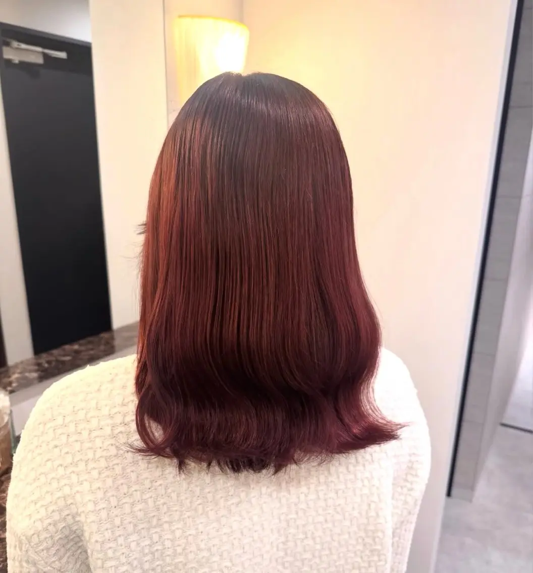 ミディアム カラー ブラウンカラー レッドカラー レッドブラウン カット ヘアカラー Ako  カット・ 縮毛矯正モデル募集のヘアスタイル