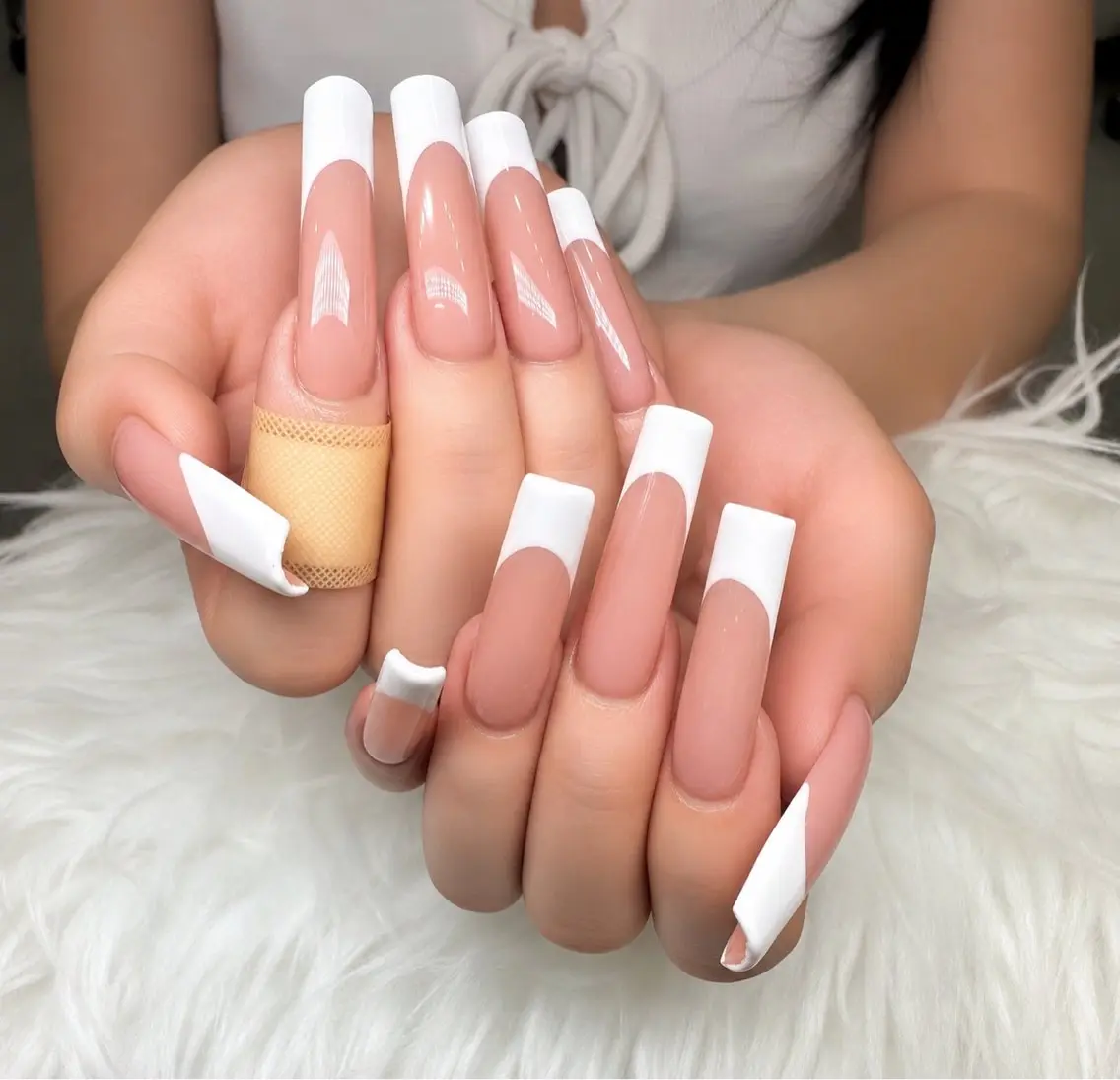 ネイル MIKA RUBY NAIL SLONのネイルデザイン