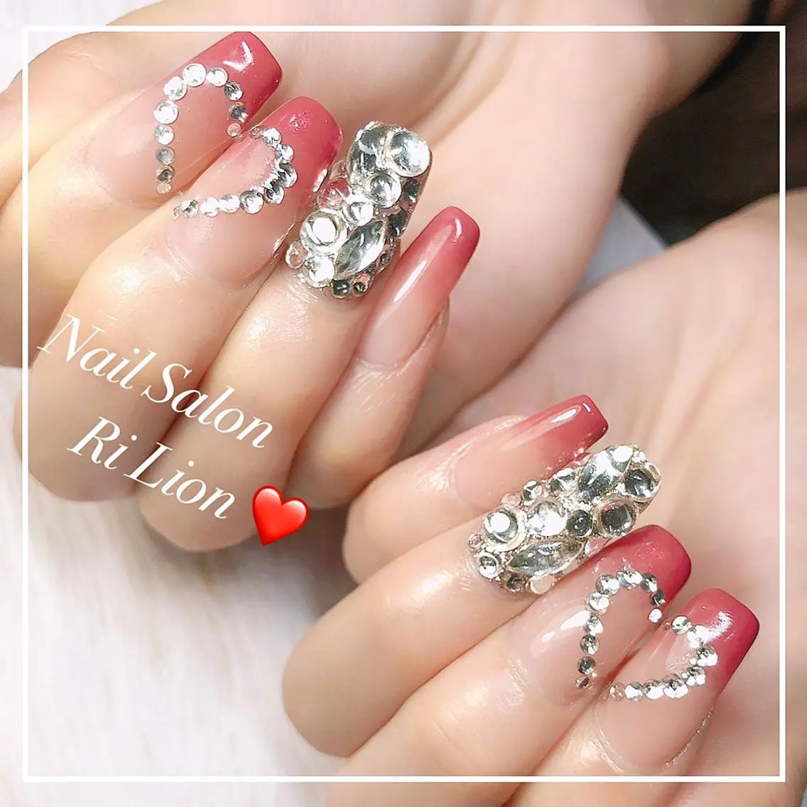 ネイル ハンドネイル RiLion💗 Risa🦋💜のネイルデザイン
