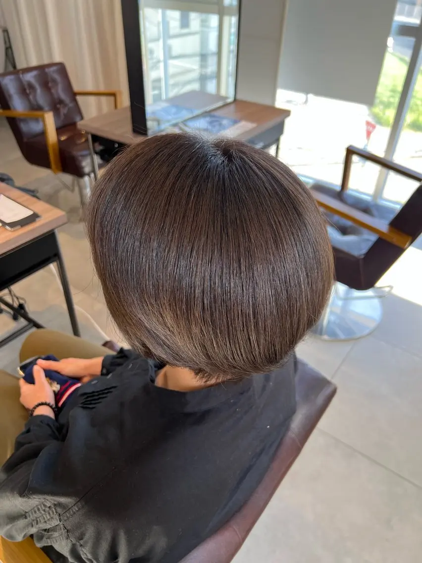 ショート ヘアカラー Kako🫧⭐️ アシスタント/モデルのヘアスタイル