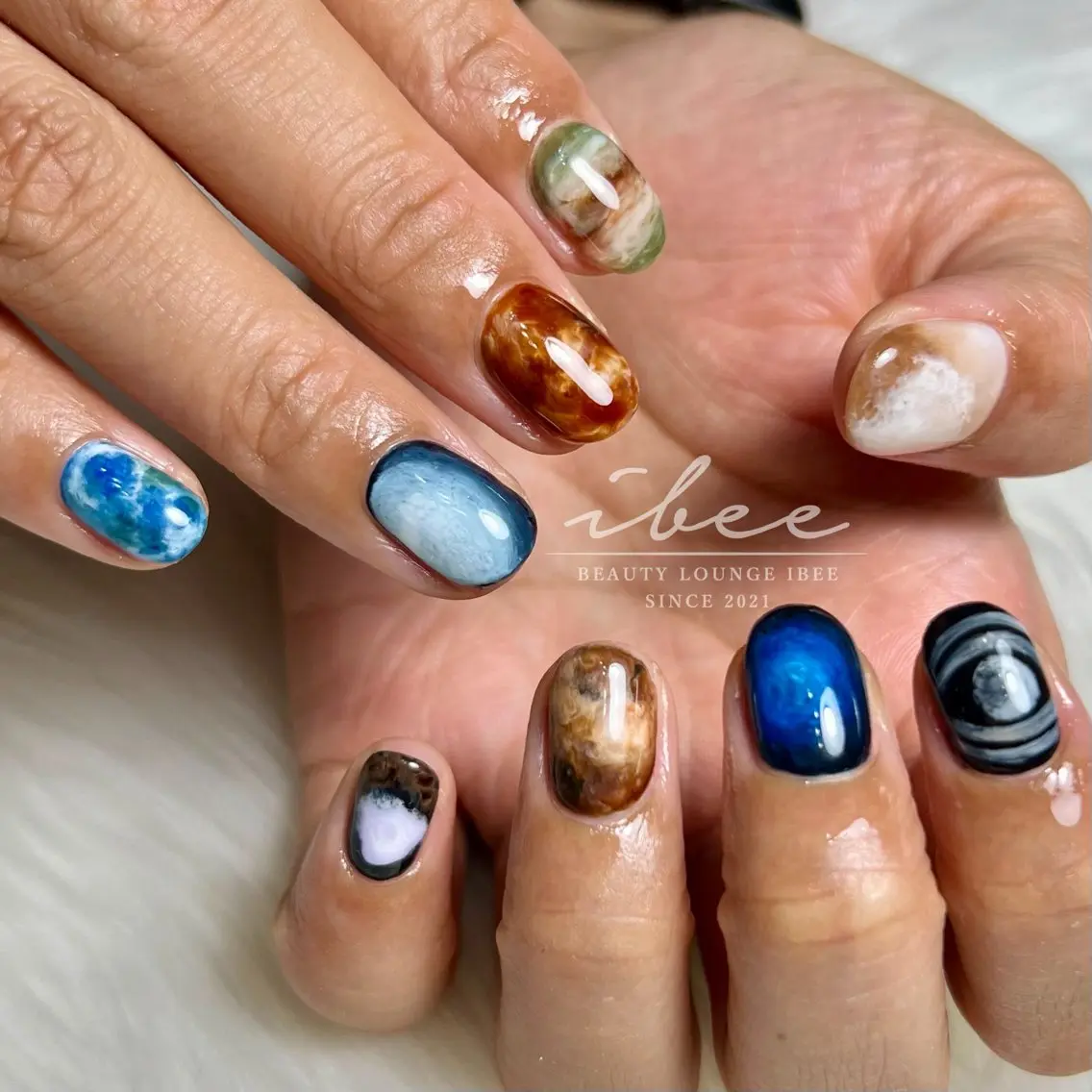 ネイル ハンドネイル ibee nail 🤍yumiのネイルデザイン