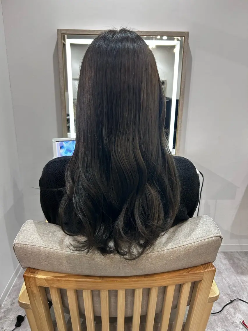 ロング カット ヘアカラー 菅原 琉偉のヘアスタイル