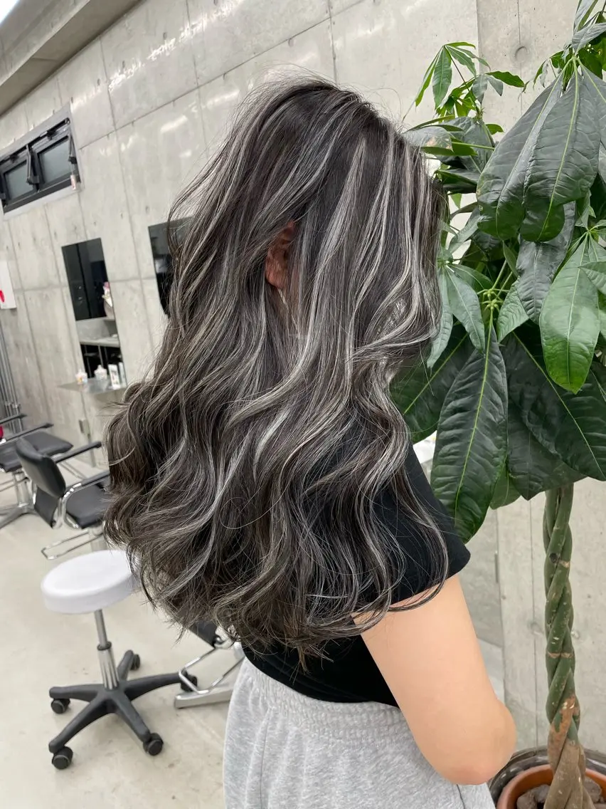 ロング ロング 縮毛矯正 トリートメント 佐藤 まいらのヘアスタイル