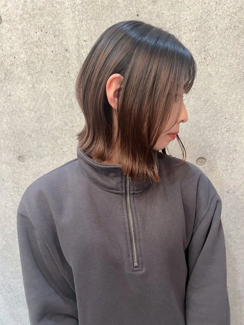 ミディアム 宮田 凪沙のヘアスタイル