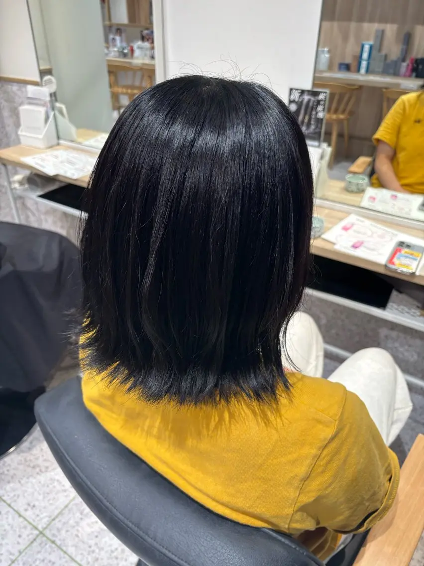 ショート カラー ダブルカラー イヤリングカラー ハイライトカラー ハイトーンカラー インナーカラー ヘアカラー 暖色カラー/ パリジェンヌ💟みくのヘアスタイル