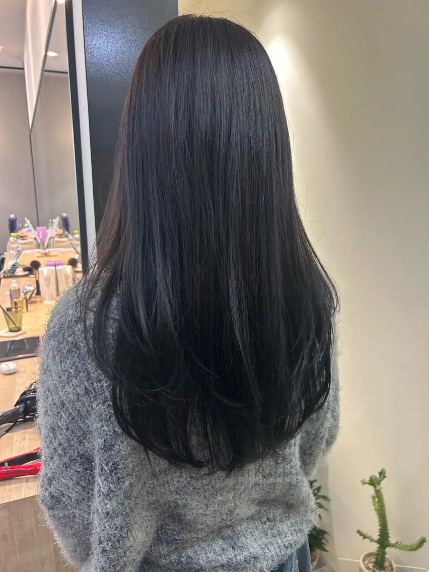 ロング カラー 透明感カラー hubhair レイヤー/透明感のヘアスタイル