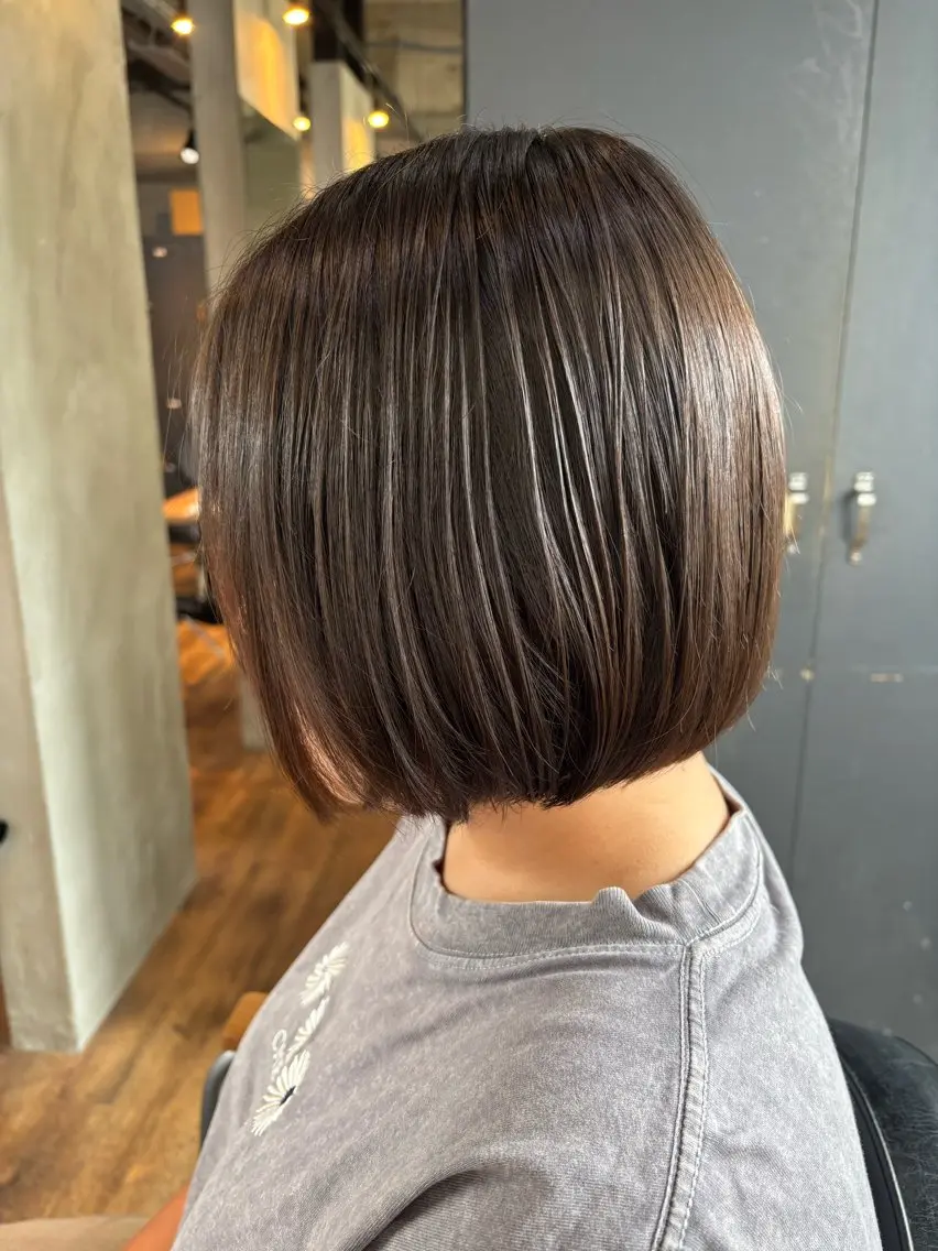 ショート カット 上田 瑠海音のヘアスタイル