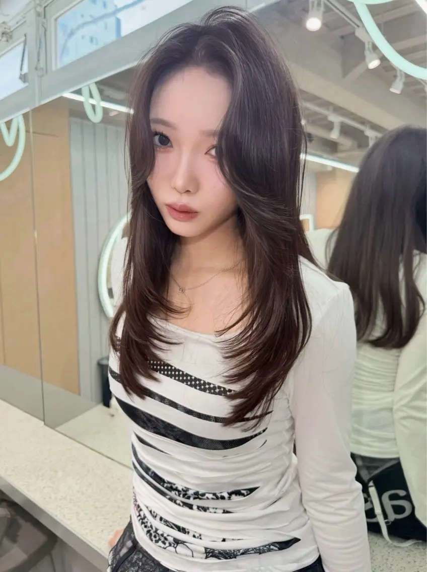 ロング ヘアアレンジ カット ヘアカラー トリートメント ヘアセット 大宮ブリーチ縮毛⭕️ 暗髪レイヤーしょうまのヘアスタイル
