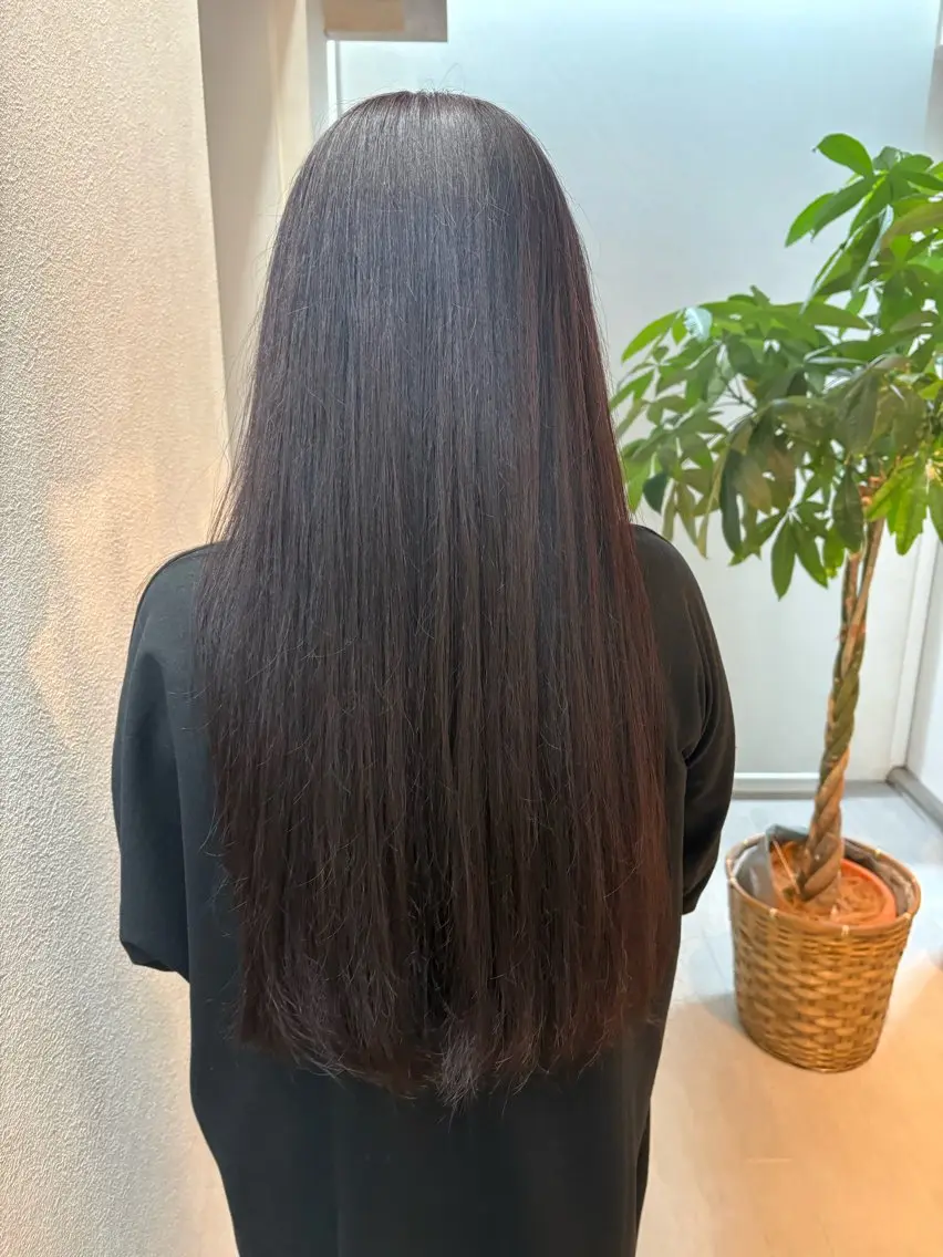 ロング カット ヘアカラー トリートメント ヘッドスパ 茉 菜のヘアスタイル