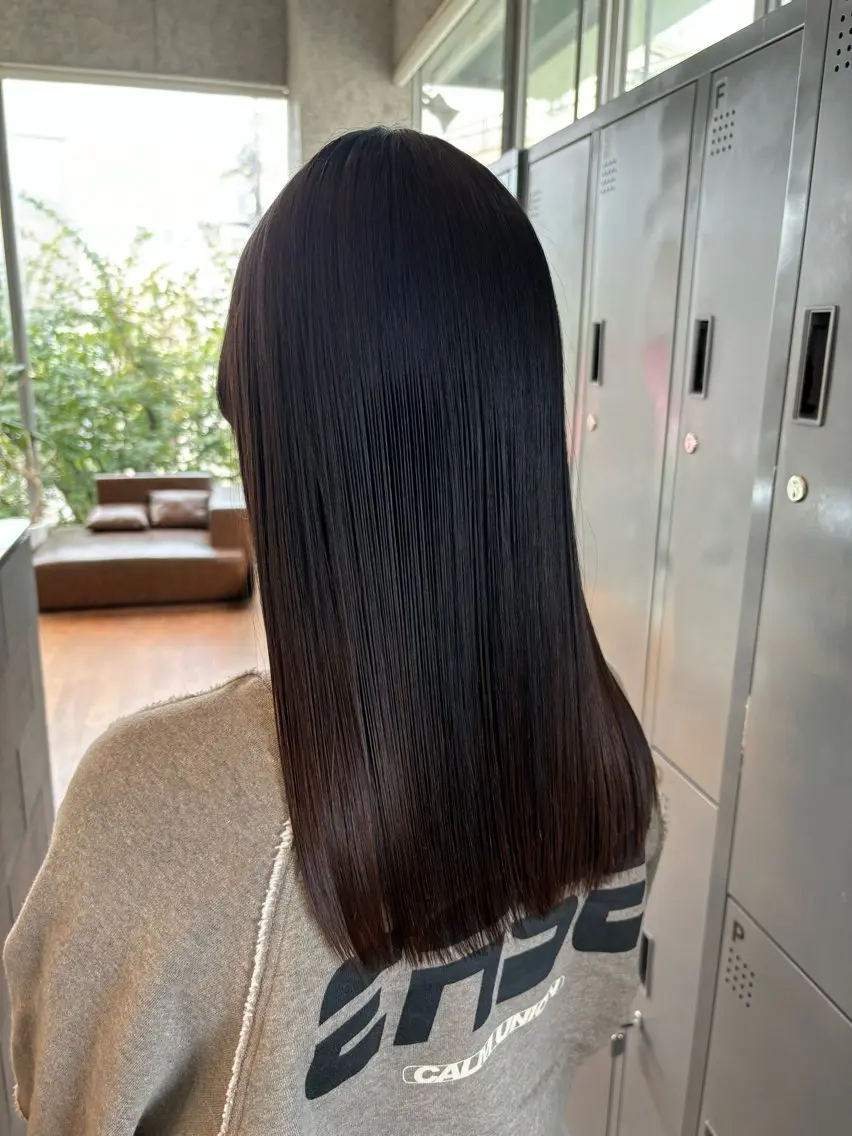 セミロング カラー パーマ ヘアアレンジ 髪質改善 カット ヘアカラー トリートメント ヘッドスパ ヘアセット 押切 響 のヘアスタイル