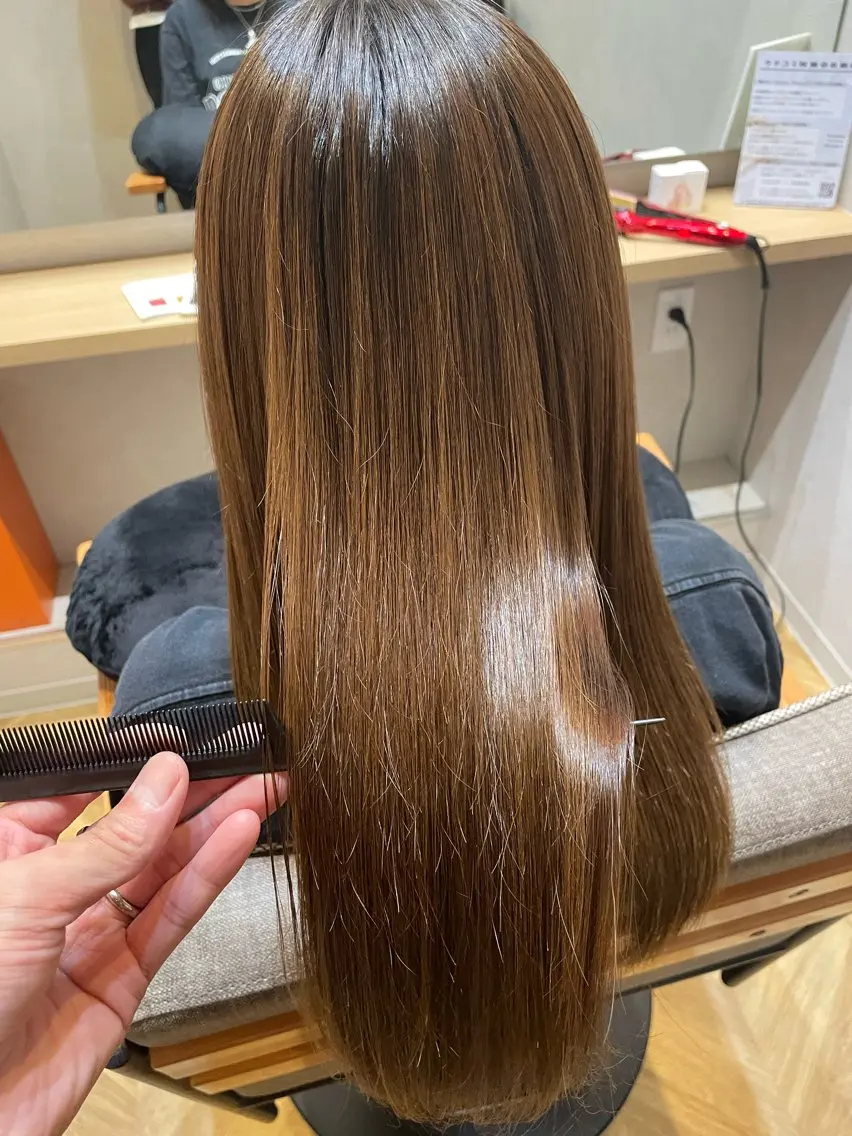 ロング ミストバング ボブ ハイライト 髪質改善 韓国風ヘア 縮毛矯正 newi宮崎 akioのヘアスタイル