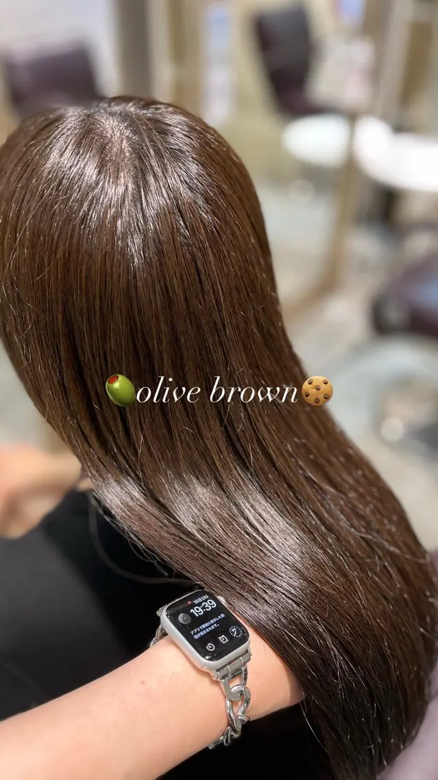ロング カラー ヘアカラー トリートメント フェザーパーマ🌙 毛流れ yuzukiのヘアスタイル