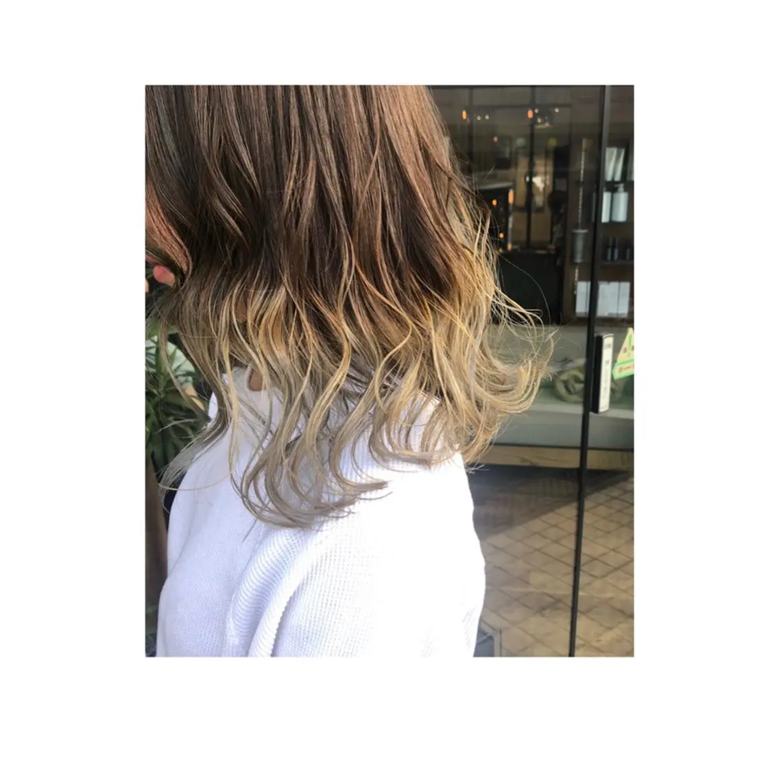 ロング カラー あらい なつみのヘアスタイル