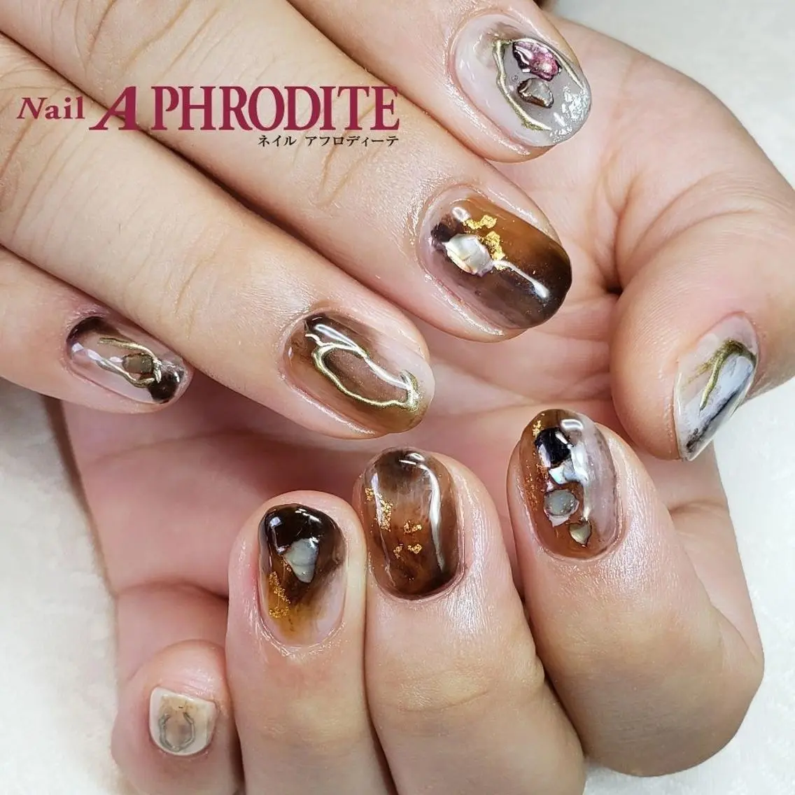 ネイル ニュアンスネイル Nail Aphroditeのネイルデザイン