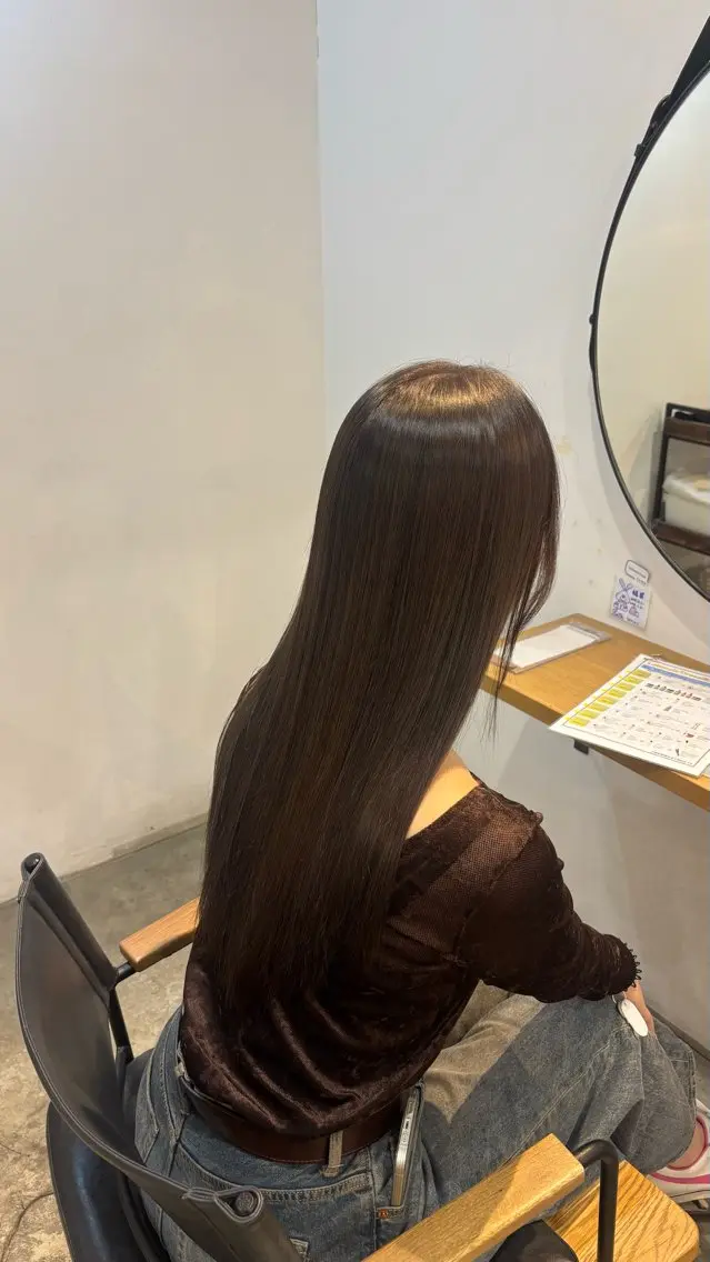 カラー＋酸性ストレート＋トリートメント🎀🤍の写真