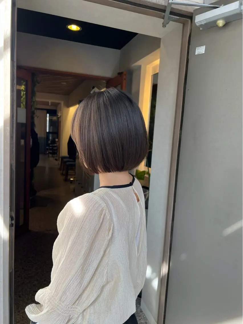 ショート う けんじょうのヘアスタイル