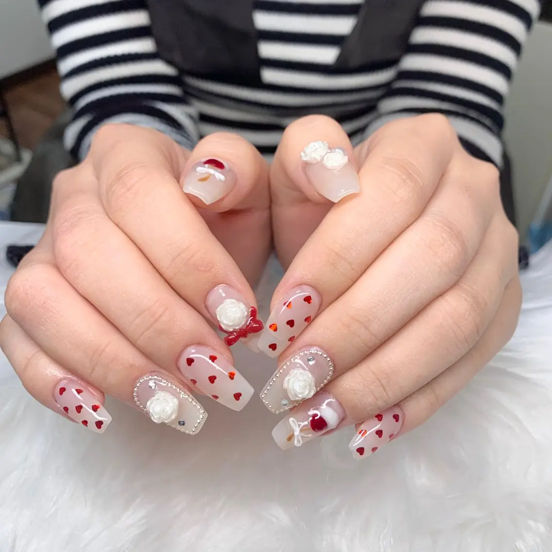 ネイル ジェルネイル 韓国ネイル マグネットネイル 持ち込み ワンカラーネイル xinh nailsのネイルデザイン