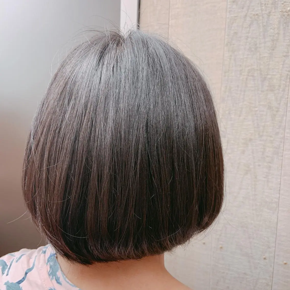 ショート ショートボブ ボブ ショートヘア ハイトーンカラー🤍 山下 優華のヘアスタイル