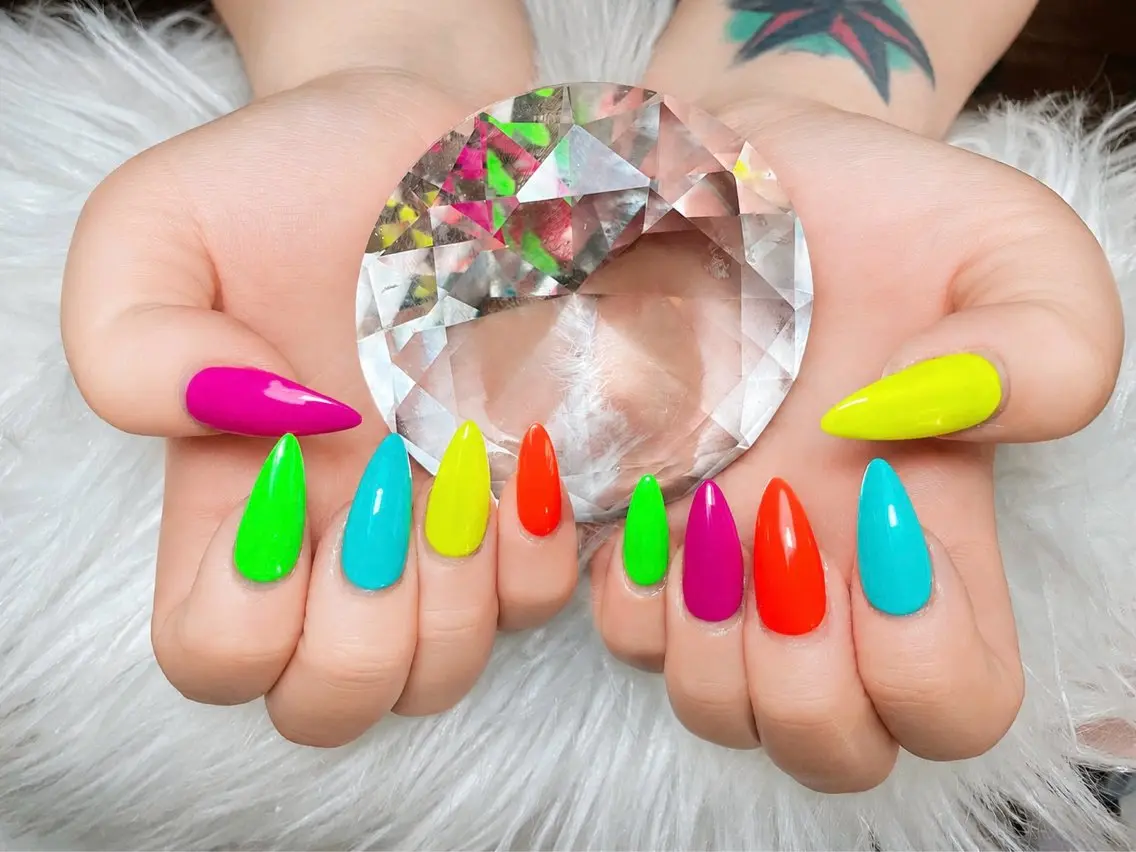 ネイル アートネイル オーロラネイル チークネイル 長さ出し フットネイル Chan nailsのネイルデザイン