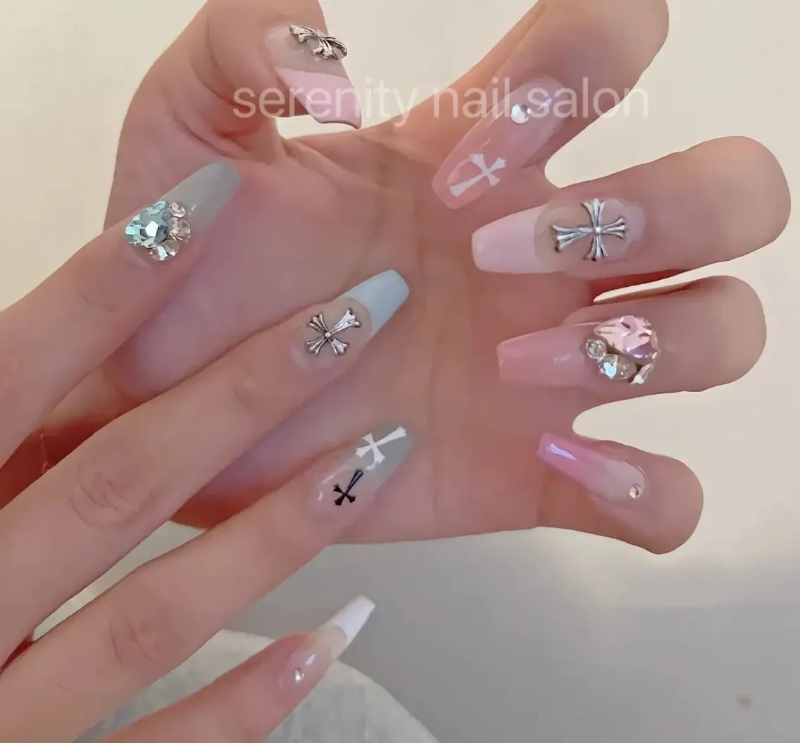 ネイル ハンドネイル ハンドケア ✨Serenity Nail salonのネイルデザイン
