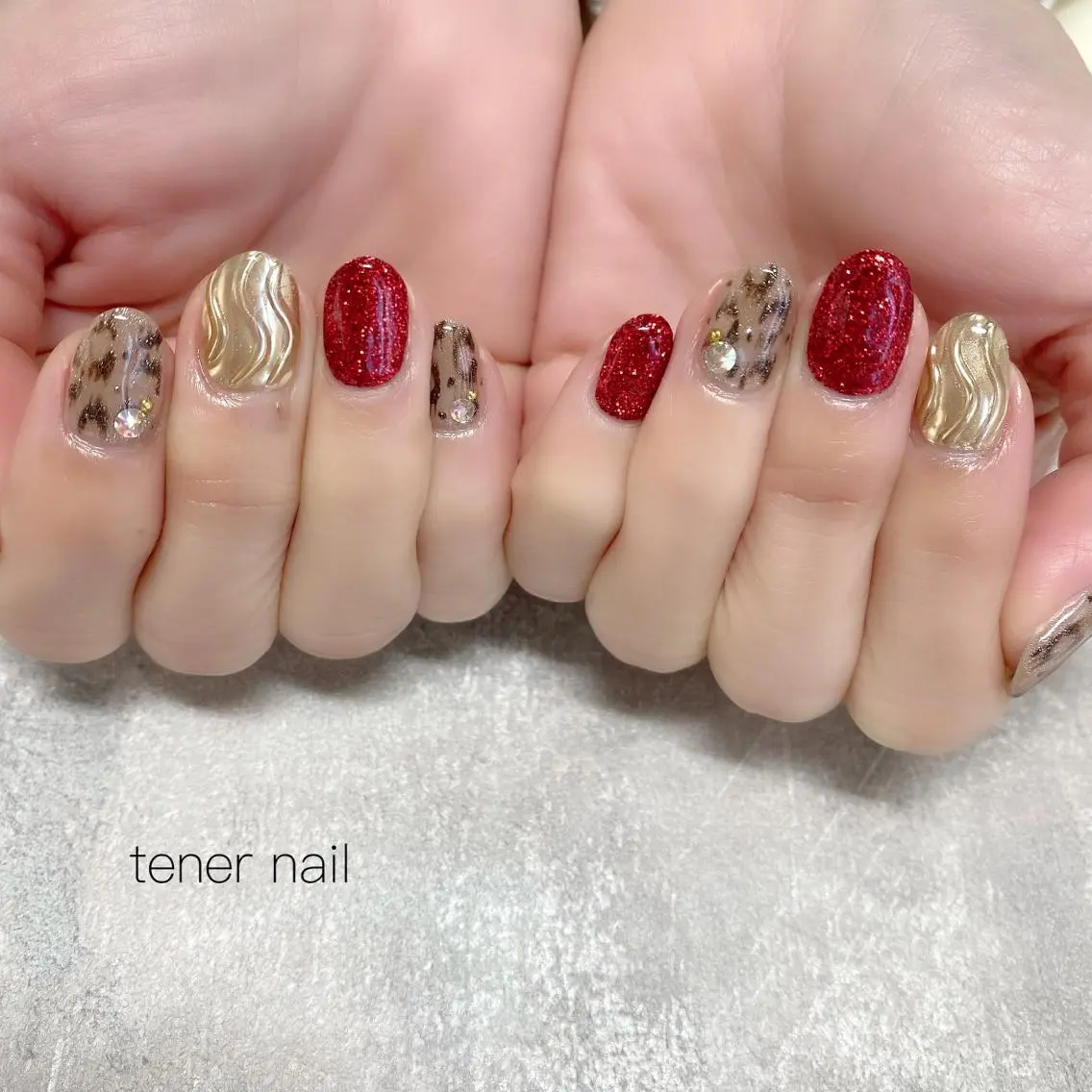 ネイル アニマル柄 キラキラネイル テネルネイル tener nailのネイルデザイン