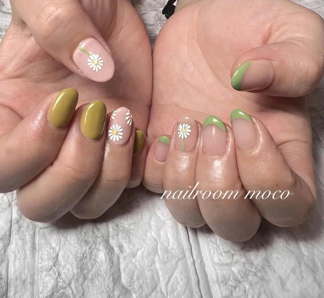 ネイル nailroom mocoのネイルデザイン