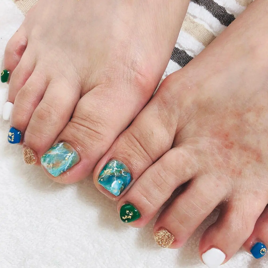 ネイル 西岡 杏のネイルデザイン
