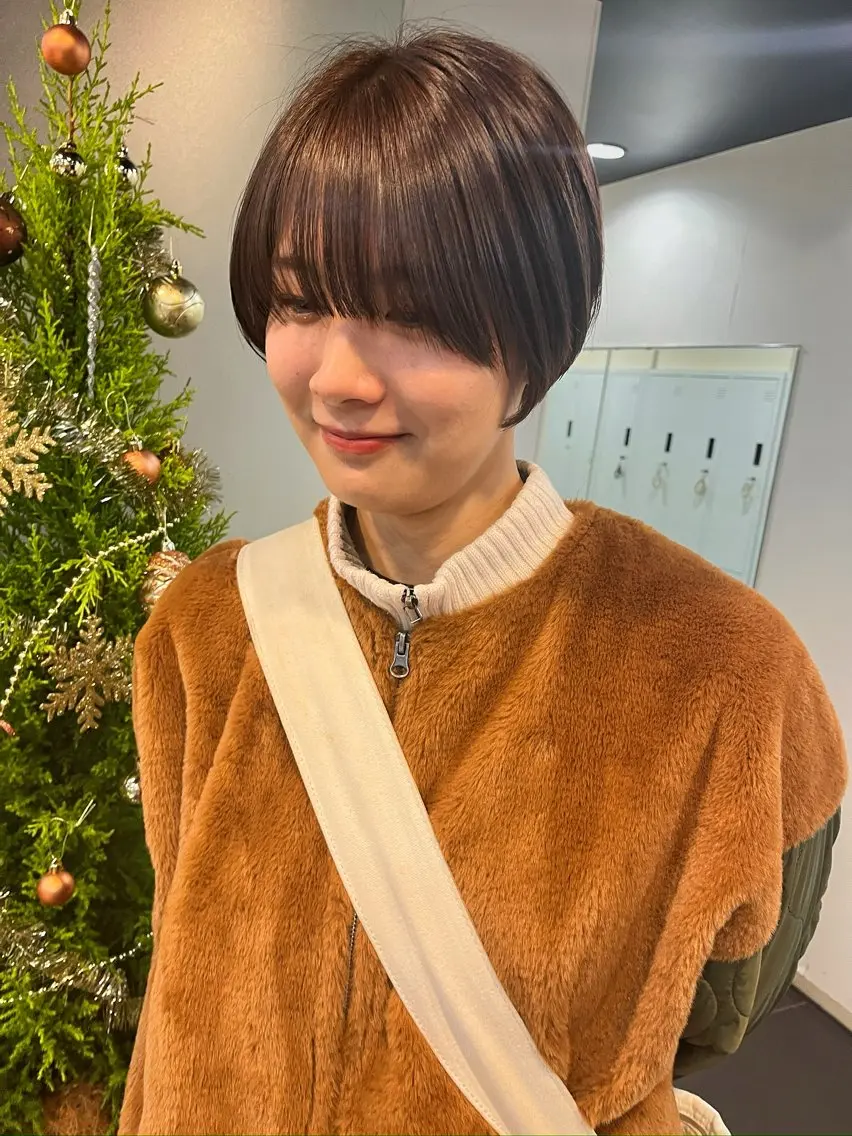 ショート 切りっぱなしボブ ショートボブ 丸みショート ボブ くびれヘア 髪質改善・ボブ・ ショート 丸毛一輝のヘアスタイル
