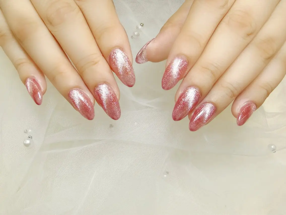 ネイル マグネットネイル ネイルチップ ハンドネイル BondStory aska🎀のネイルデザイン