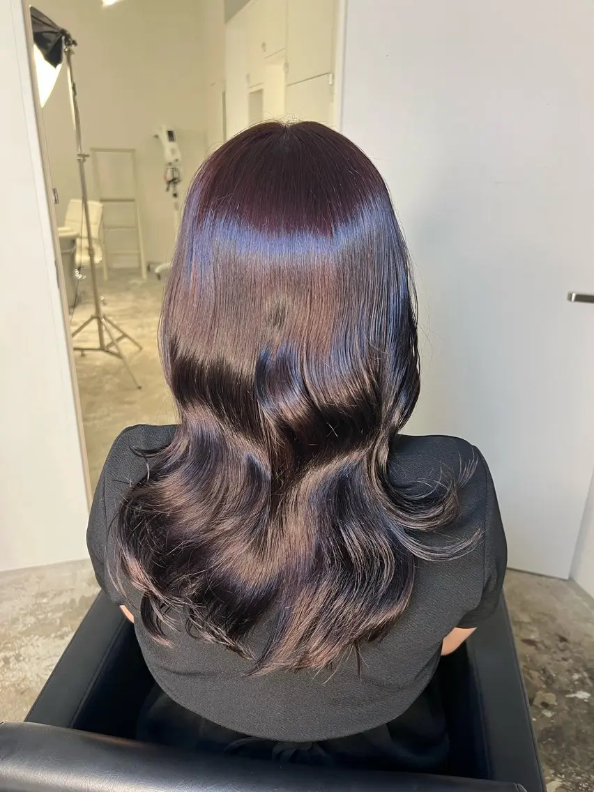 ミディアム カラー ブリーチ 透明感カラー ダブルカラー ラベンダーカラー ブリーチなしカラー KANAMI 🌏のヘアスタイル