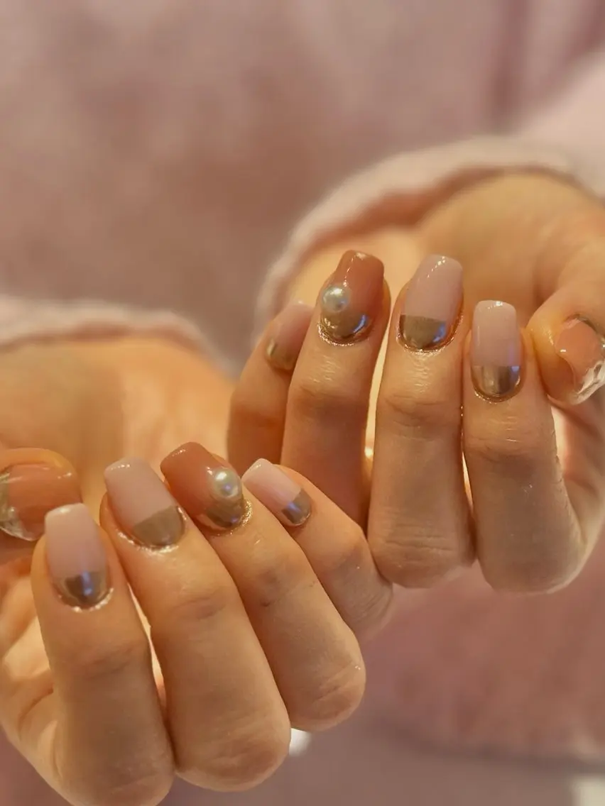 ネイル クリアネイル フラッシュネイル フラッシュマグ フレンチネイル マグネットネイル Luana nailのネイルデザイン